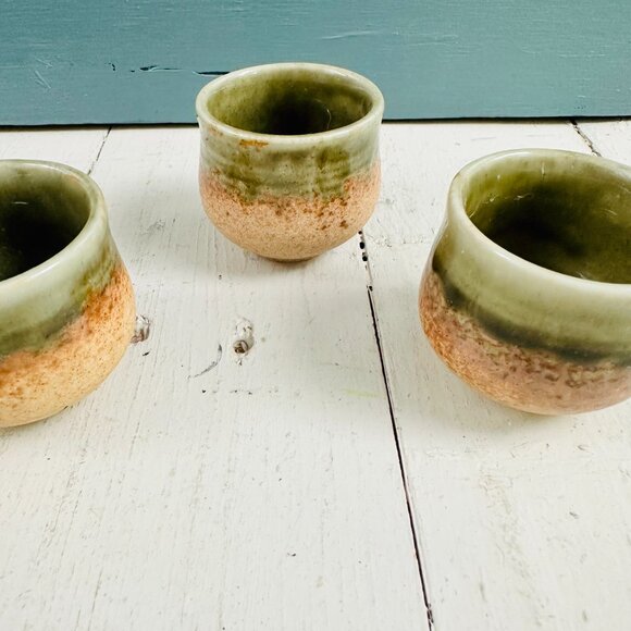 Ochoko cups, set of four, Japanese mino wear sake cups, blue and brown ceramic - Picture 4 of 10